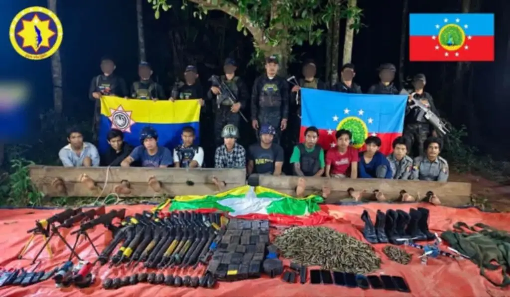 ထားဝယ်မြို့နယ်တွင် တော်လှန်ရေးတပ်များ စစ်ကောင်စီတပ်စခန်းနှစ်ခုကို တိုက်ခိုက်၊ စစ်ကောင်စီတပ်သား ၂၄ ဦး သေဆုံး၊ ၁၁ ဦး ဖမ်းဆီးခံရ adn180226